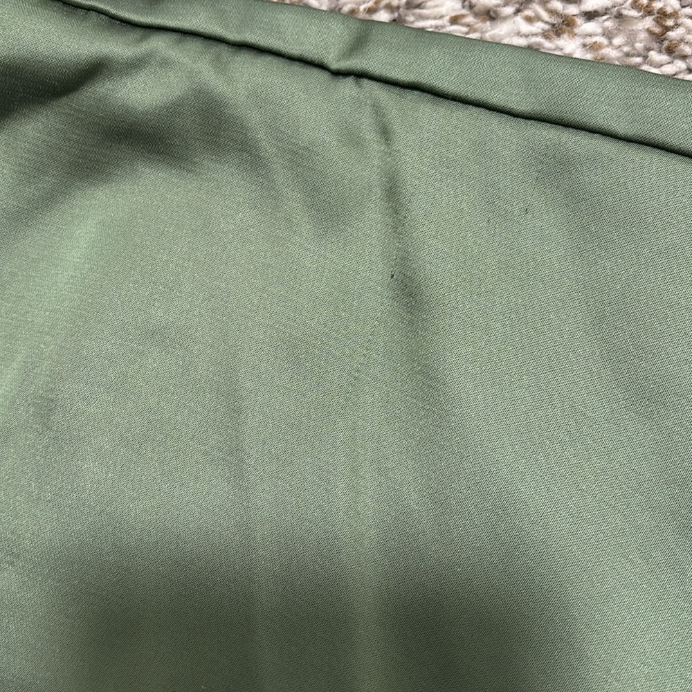 Abercrombie & Fitch Angel Sleeve Satin Jumpsuit XS NWT - Picture 10 of 12